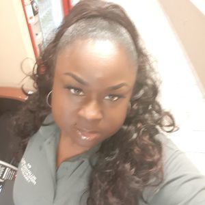 Meet your Posher, Iraina